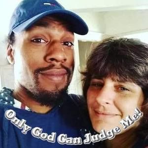 Meet your Posher, Deanna